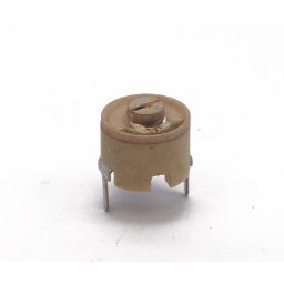 Condensateur céramique - 10 à 40pF - 10mm ** 