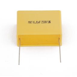 *** MKT foil capacitor for cross-over 8,2 µF 38x17x26mm 250VDC 
